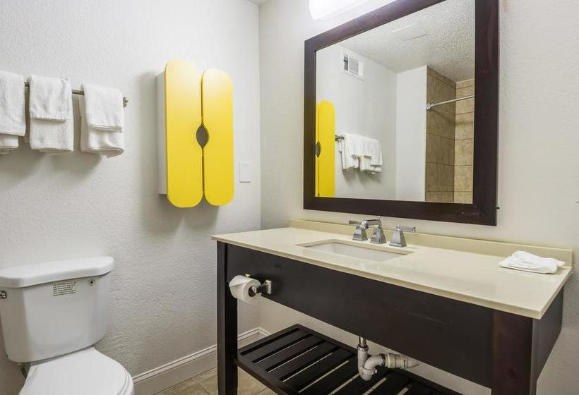 酒店 Studio 6 Charlotte