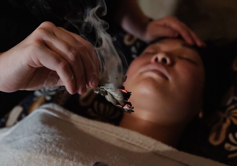 Отель Yallingup Lodge Spa Retreat