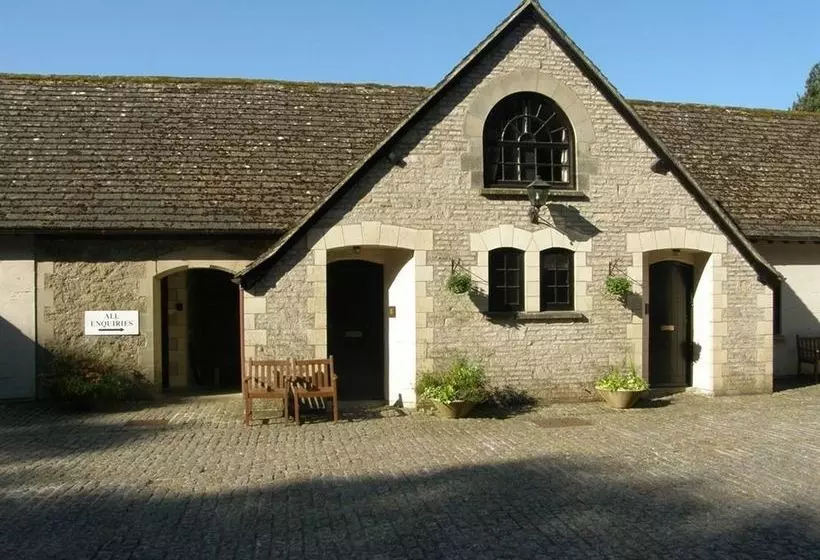 Manor Court
