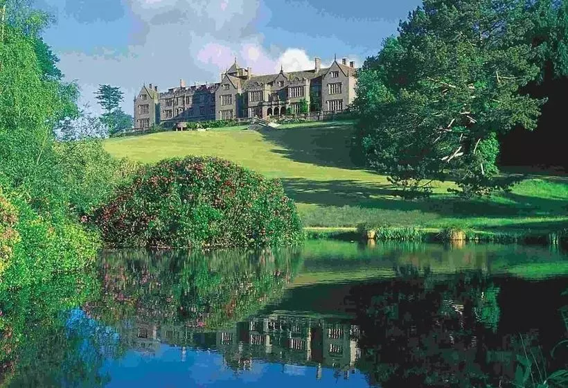 Manor Court