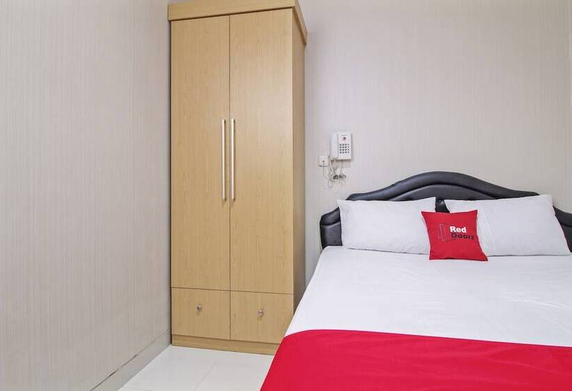 بنسيون Reddoorz @ Mangga Besar 2