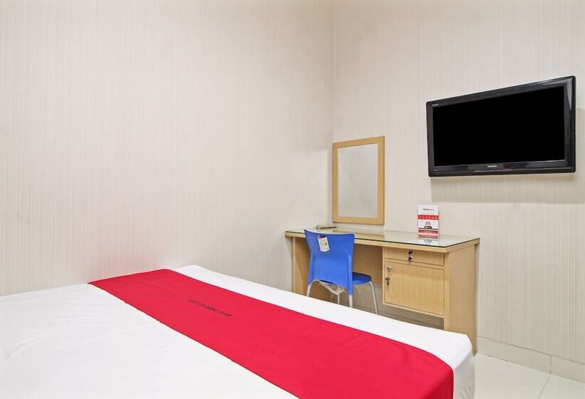 بنسيون Reddoorz @ Mangga Besar 2