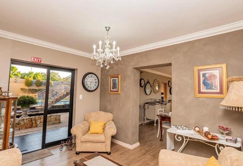 ペンション Stone Olive