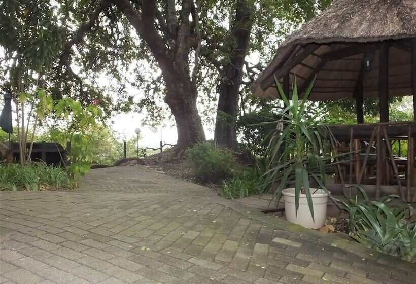 פנסיון Tatenda Guest House