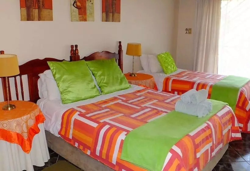 پانسیون Tatenda Guest House