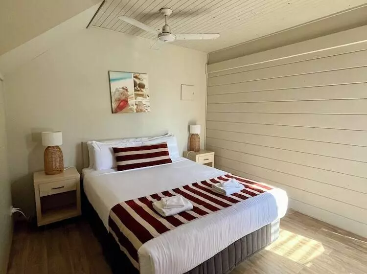 Shelly Beach Holiday Park