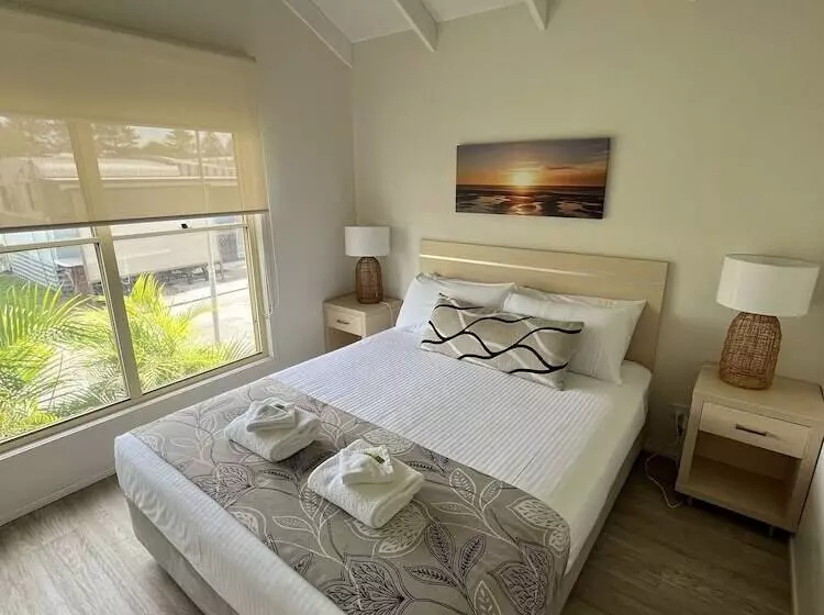 Shelly Beach Holiday Park