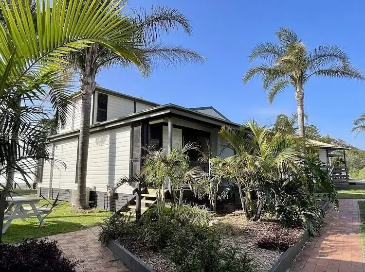 Shelly Beach Holiday Park