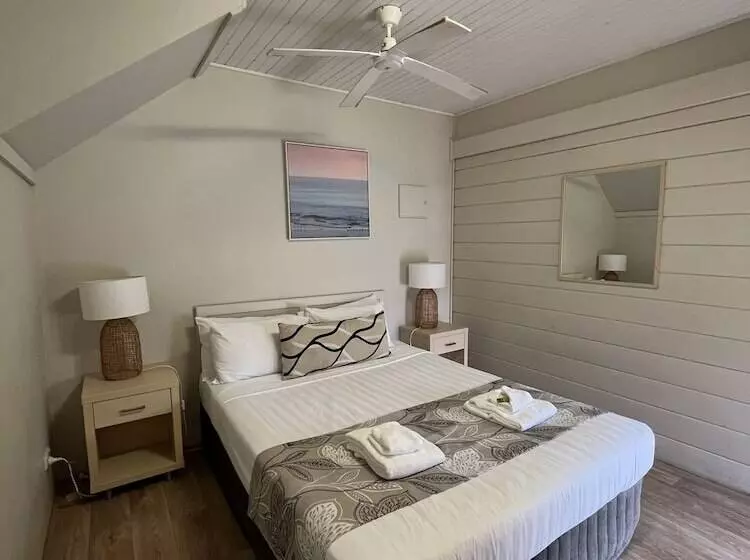 Shelly Beach Holiday Park