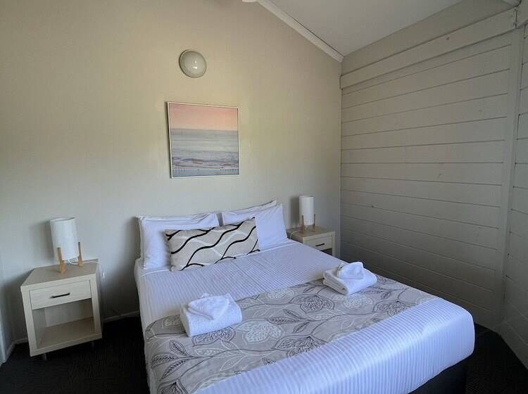 Shelly Beach Holiday Park