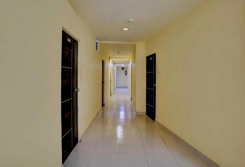 هتل Collection O Konark Inn