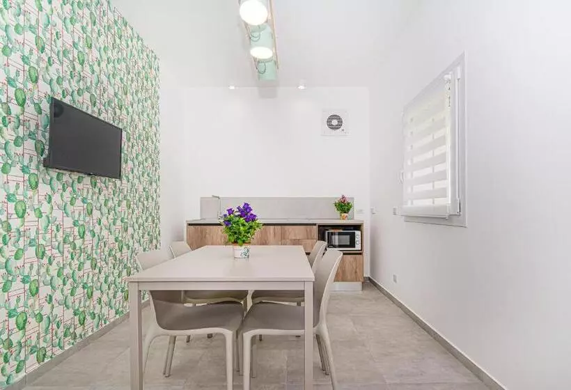 هتل Coste Ponente Appartamenti Turistici