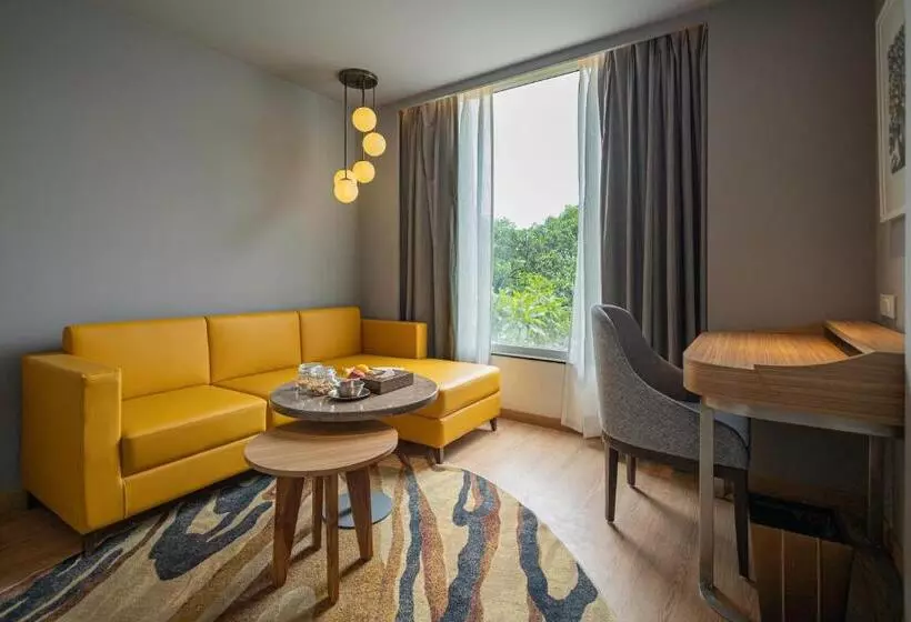 Hotelli Golden Tulip Bhopal