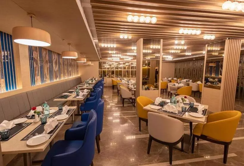 Hotelli Golden Tulip Bhopal