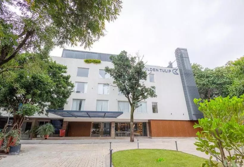 Hotelli Golden Tulip Bhopal