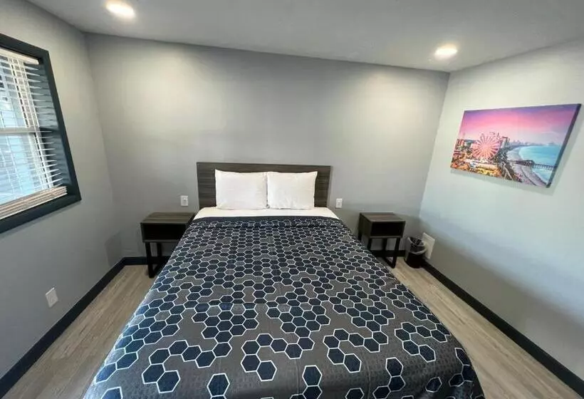 Motelli Hillsboro Inn & Suites