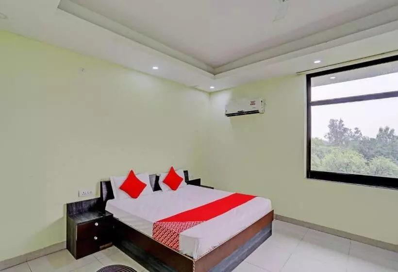 Oyo Flagship Shree Shyam Kripa Hotel And Restaurant