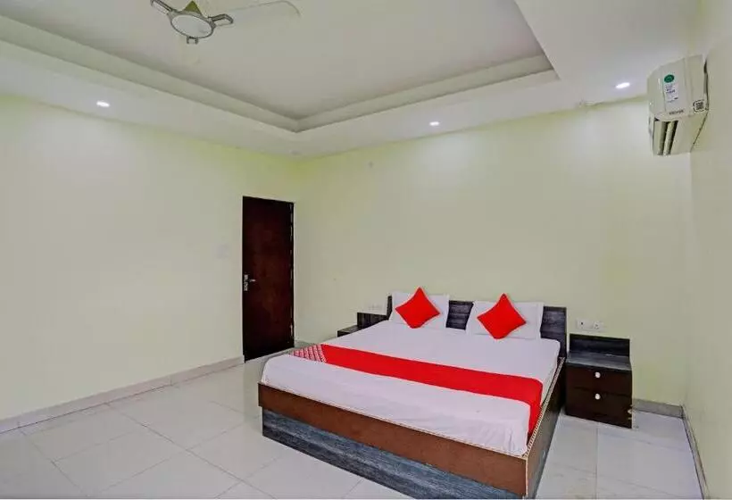 Oyo Flagship Shree Shyam Kripa Hotel And Restaurant