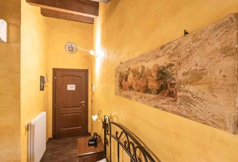 Aamiaismajoitus (B&B) La Locanda Dell Ambra