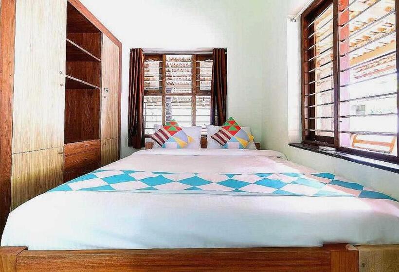 호텔 O Atharvam Resort