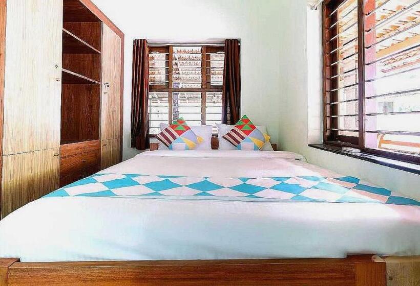 호텔 O Atharvam Resort