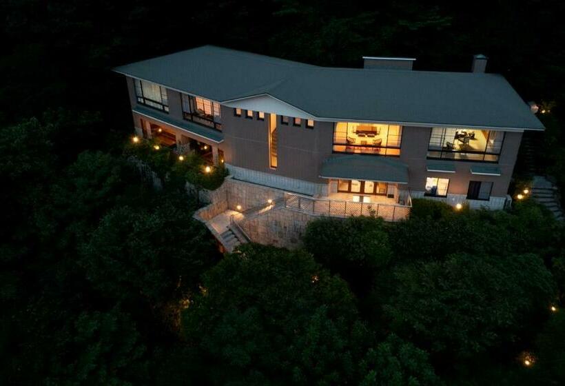 日式旅馆 Hakone Ashinoko Bikeikan 箱根芦ノ湖 美景館