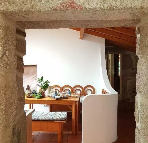 Pilgrims Rest   Vila Nova De Cerveira   Hostel   Albergue   Al