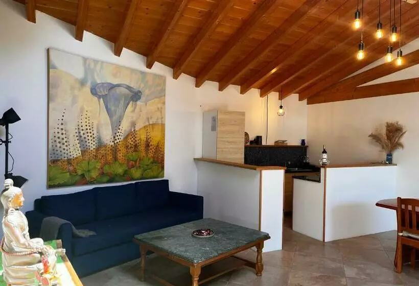 Pilgrims Rest   Vila Nova De Cerveira   Hostel   Albergue   Al