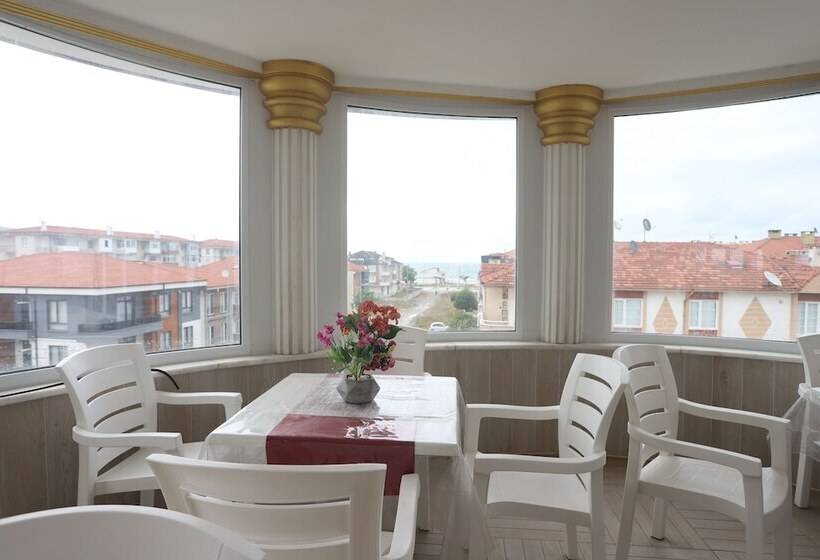 Altinkum Otel Karasu