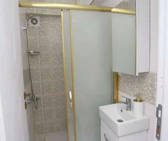 Altinkum Otel Karasu