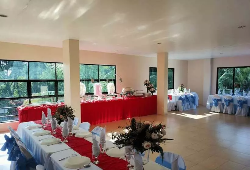 ベッドアンドブレックファースト Sea Horizon Resort