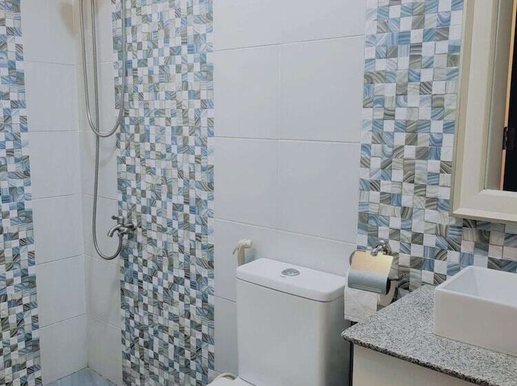 تختخواب و صبحانه Sea Horizon Resort