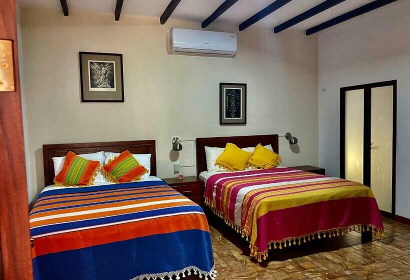 בית מלון כפרי Casa Teresa Café Galería