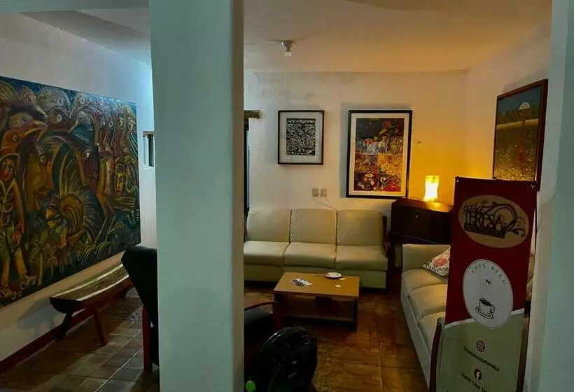 ホテル Casa Teresa Café Galería