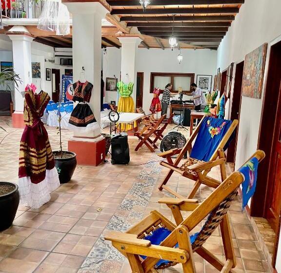 בית מלון כפרי Casa Teresa Café Galería