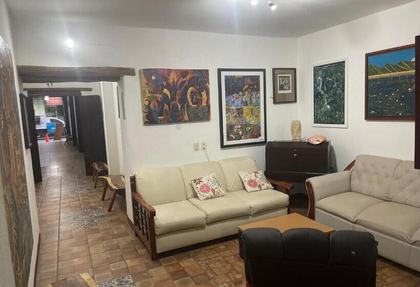 בית מלון כפרי Casa Teresa Café Galería