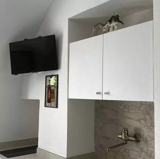Aamiaismajoitus (B&B) Locazione Turistica Il Boschetto