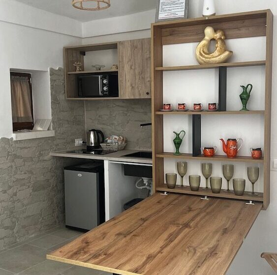 ベッドアンドブレックファースト Locazione Turistica Il Boschetto