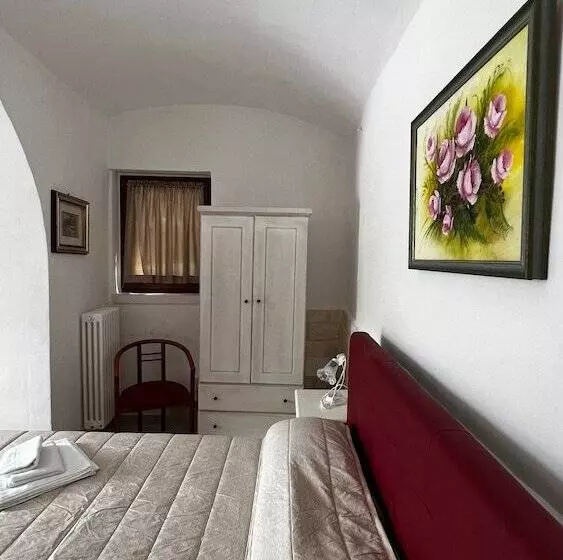 Aamiaismajoitus (B&B) Locazione Turistica Il Boschetto