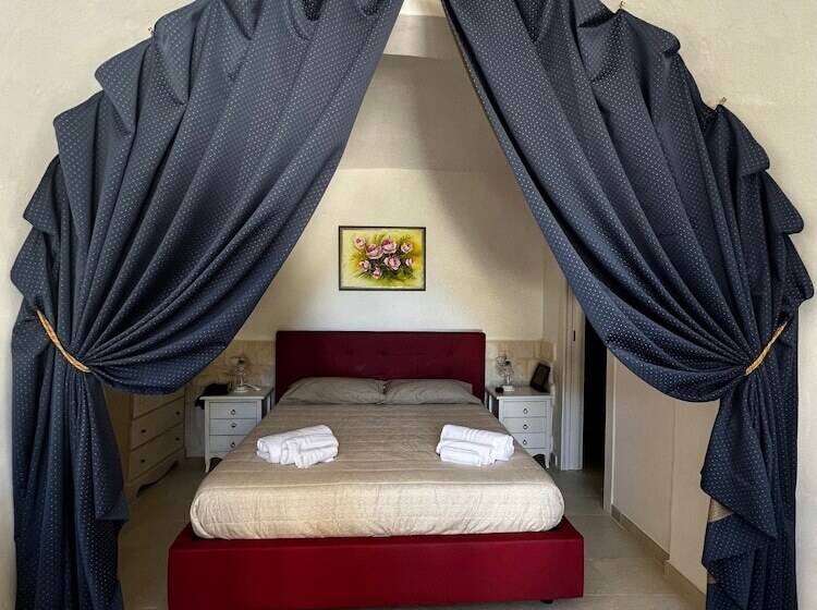 ベッドアンドブレックファースト Locazione Turistica Il Boschetto