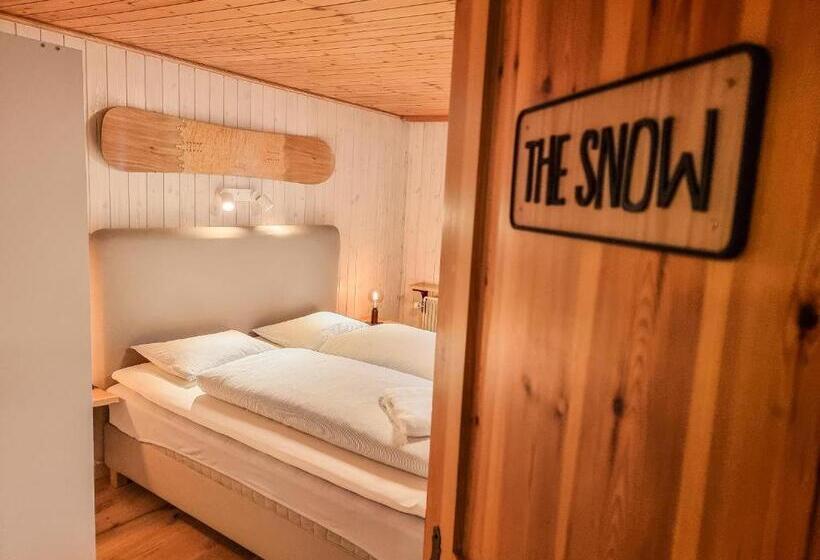 Luny`s Bed And Breakfast Ruschein