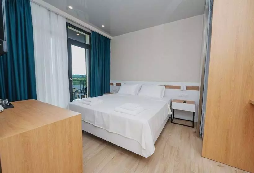 ホテル Ritsa Resort