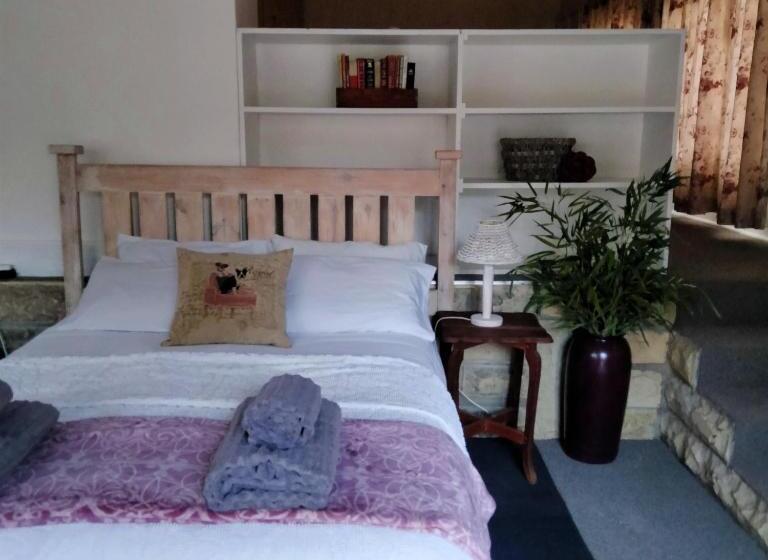 Pension Dutchess On Lake Guesthouse