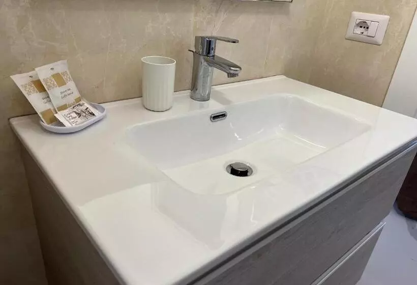 ベッドアンドブレックファースト Topazio Rooms & Apartment Tropea