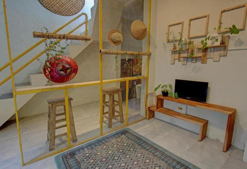 בית מלון כפרי Oyo 92825 Kamar Lombok