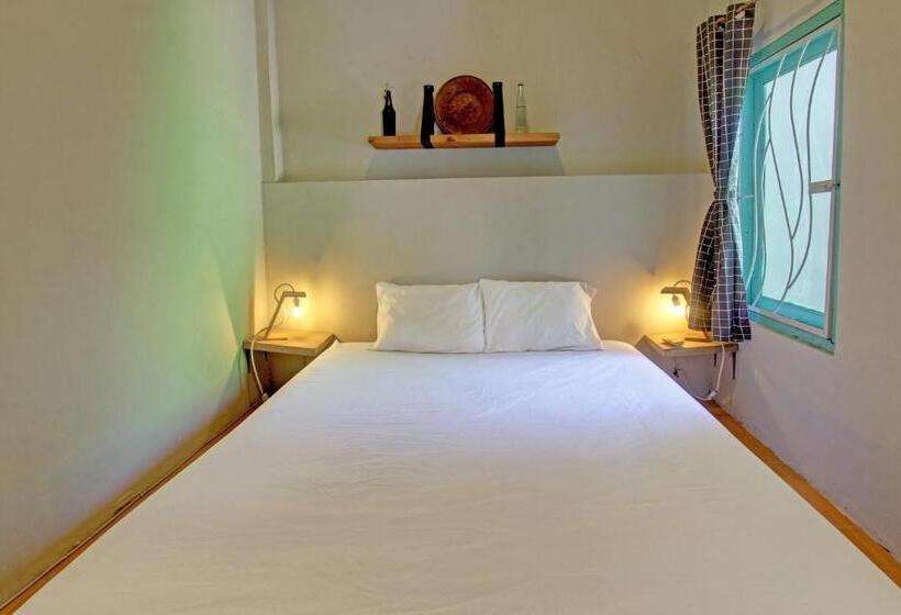 בית מלון כפרי Oyo 92825 Kamar Lombok