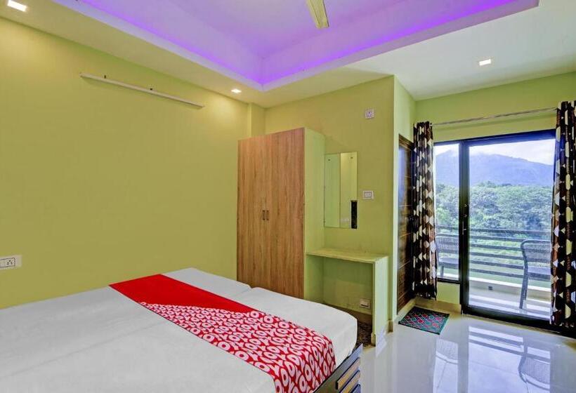 Hotel Oyo Flagship Naval Tower