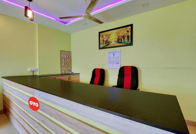 Hotel Oyo Flagship Naval Tower