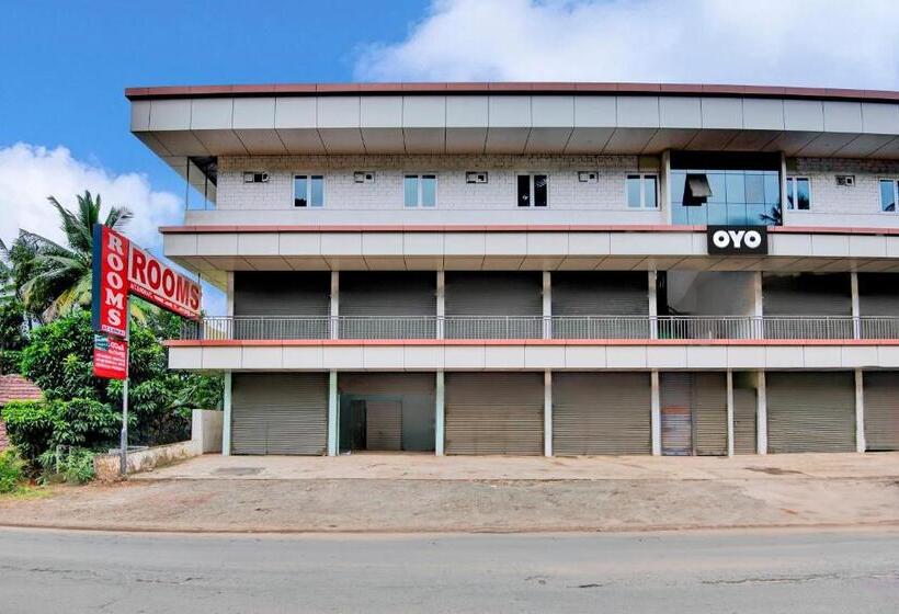 Hotel Oyo Flagship Naval Tower