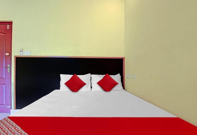 Hotel Oyo Flagship Naval Tower